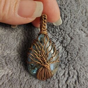 Tree Of Life Labradorite Wire Wrapped Teardrop Pendant